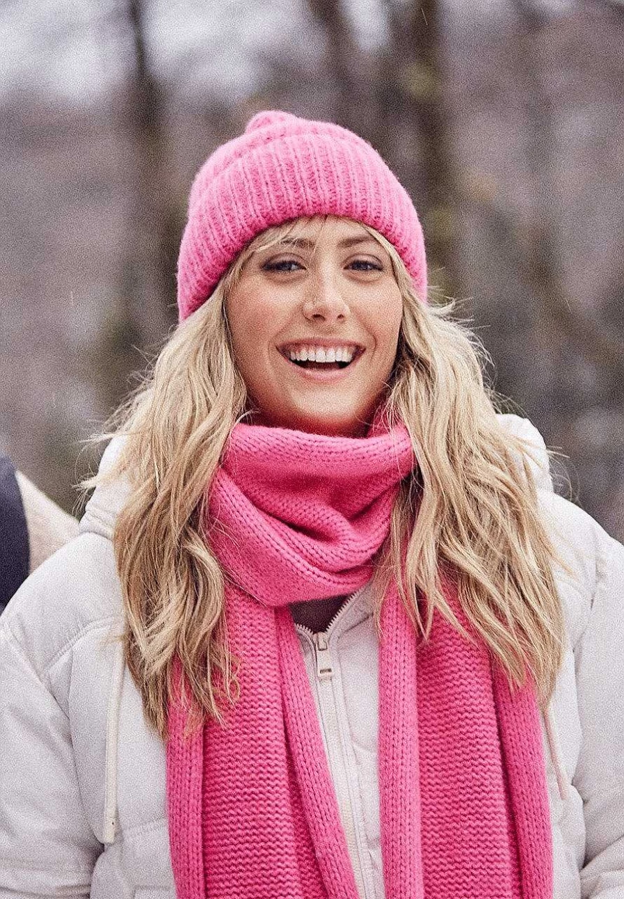 "Capo Women's Ultrasoft Shaped Knit Beanie – Cozy Knitted Winter Hat"