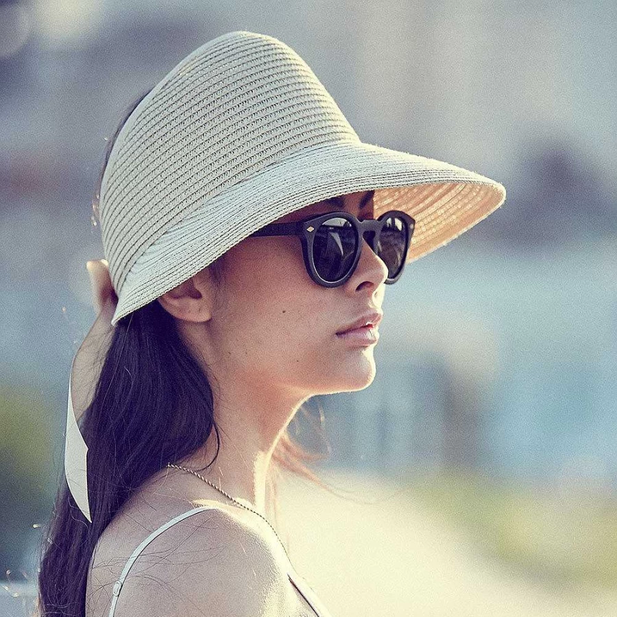 "Capo Women's Straw Shield Bow - Elegant Hair Accessory for Stylish Looks"